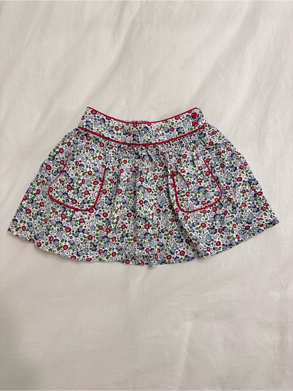 Little English skirt